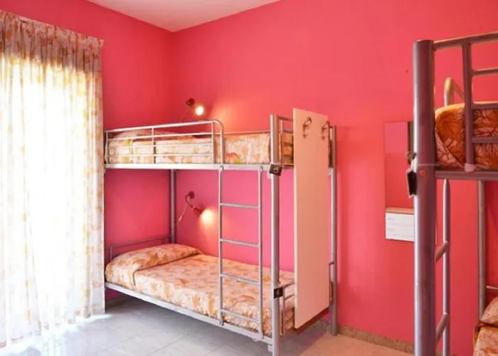 Gianni House Backpackers Giardini-Naxos