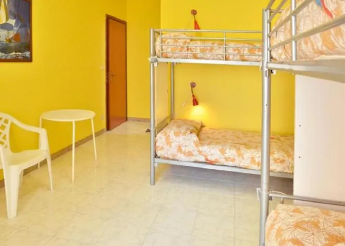 호스텔 Gianni House Backpackers 지아르디니낙소스