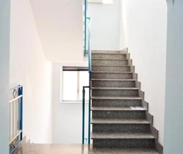 Gianni House Backpackers * Джардини-Наксос