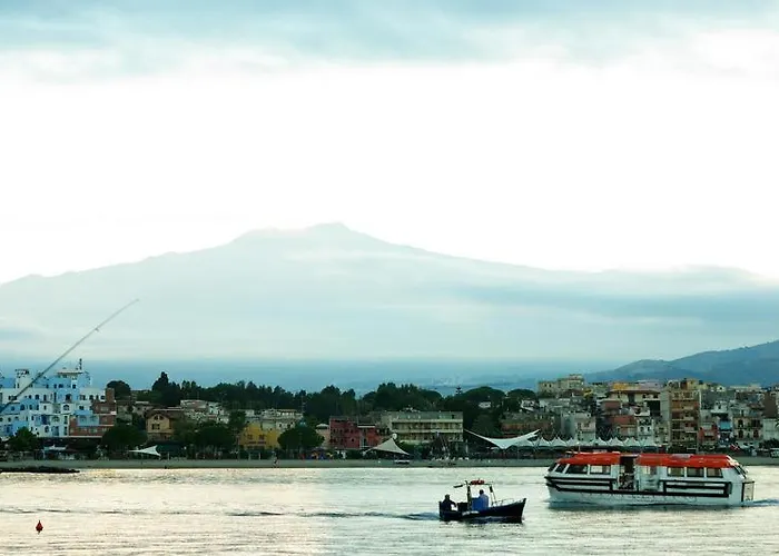 Gianni House Backpackers